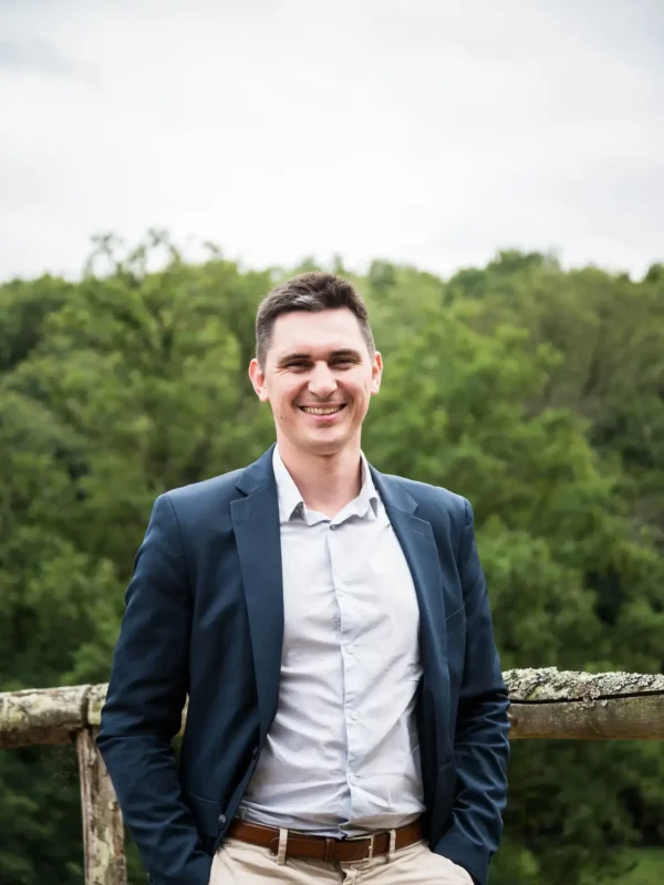 Bertrand-Groussard-LinkedIn-scaled